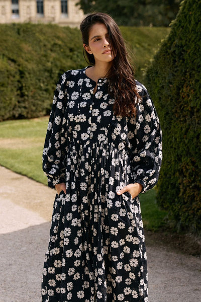 Anika Maxi Dress ~ White Cosmos